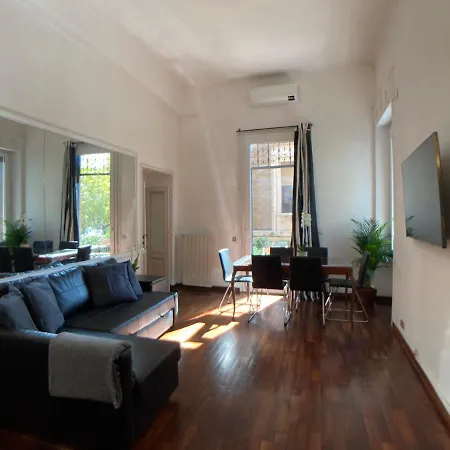 Maison Cloe Near The Spanish Steps Roma